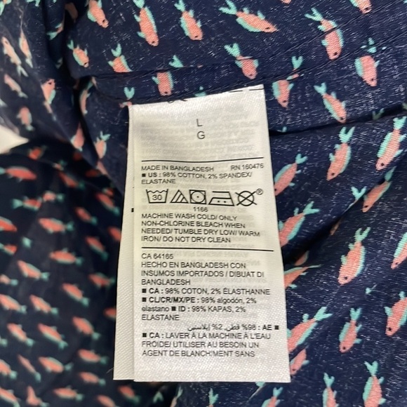 Old Navy Men’s Fish Pattern Camp Shirt Blue/Salmon L - Picture 6 of 6